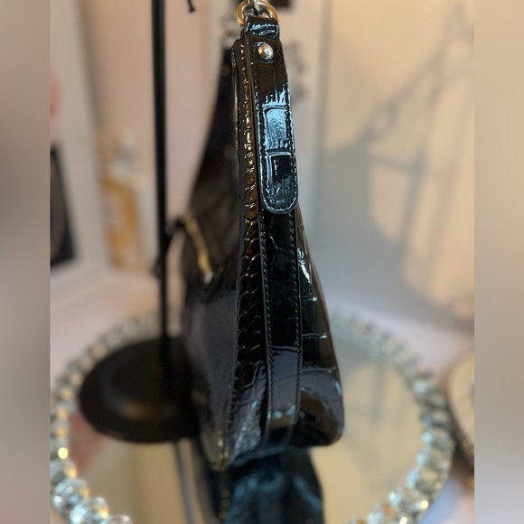 Guess Y2K Black Crocodile-Embossed Women's  shoulder Bag - Picture 5 of 10